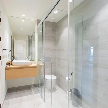 Lxr Crown 2br Design * Fuengirola
