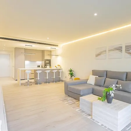 Apartamento Lxr Crown 2br Design