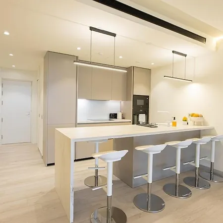 Lxr Crown 2br Design Apartamento